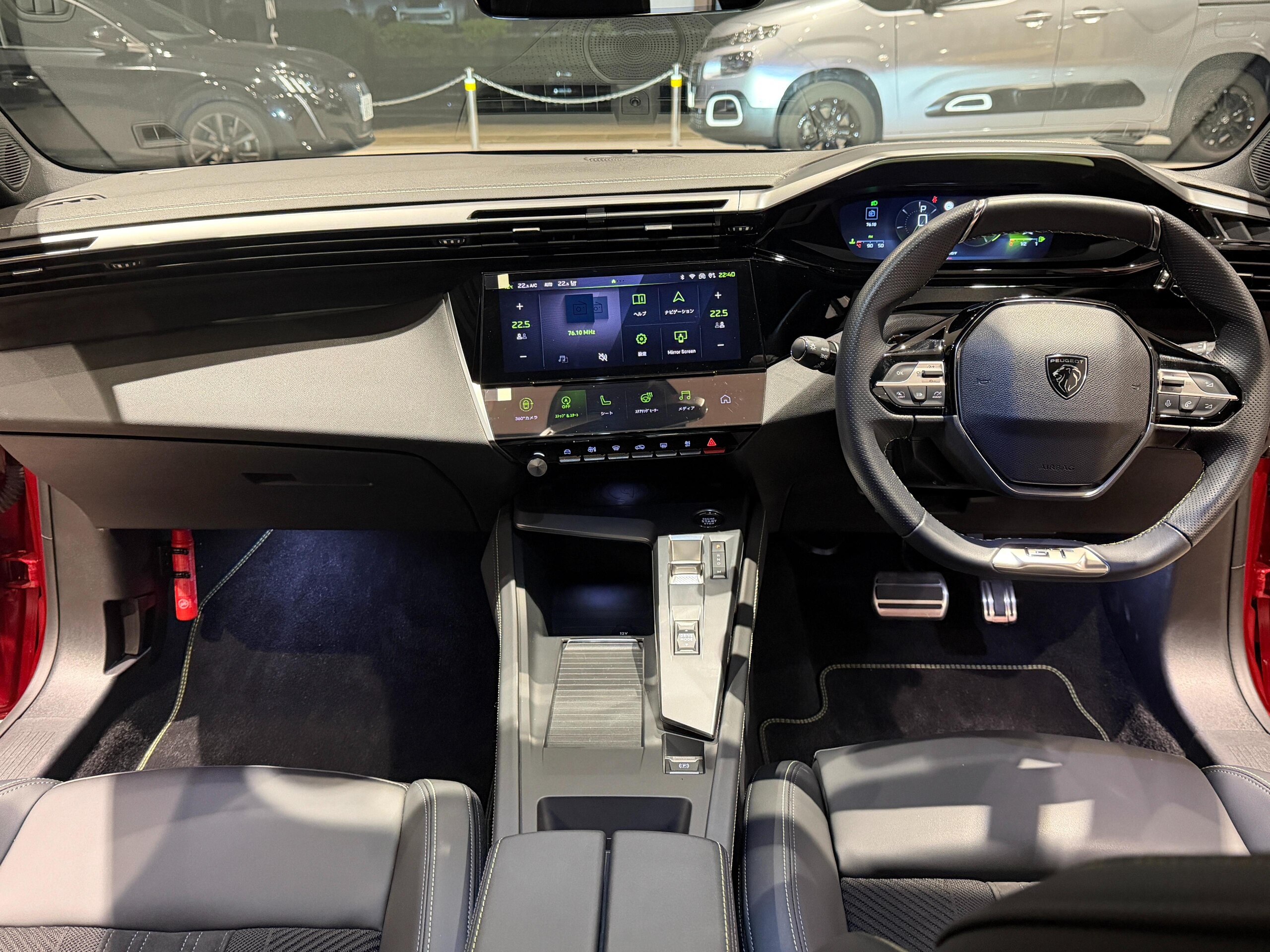 Peugeot 308GT BlueHDi Diesel Turbo — photo 7