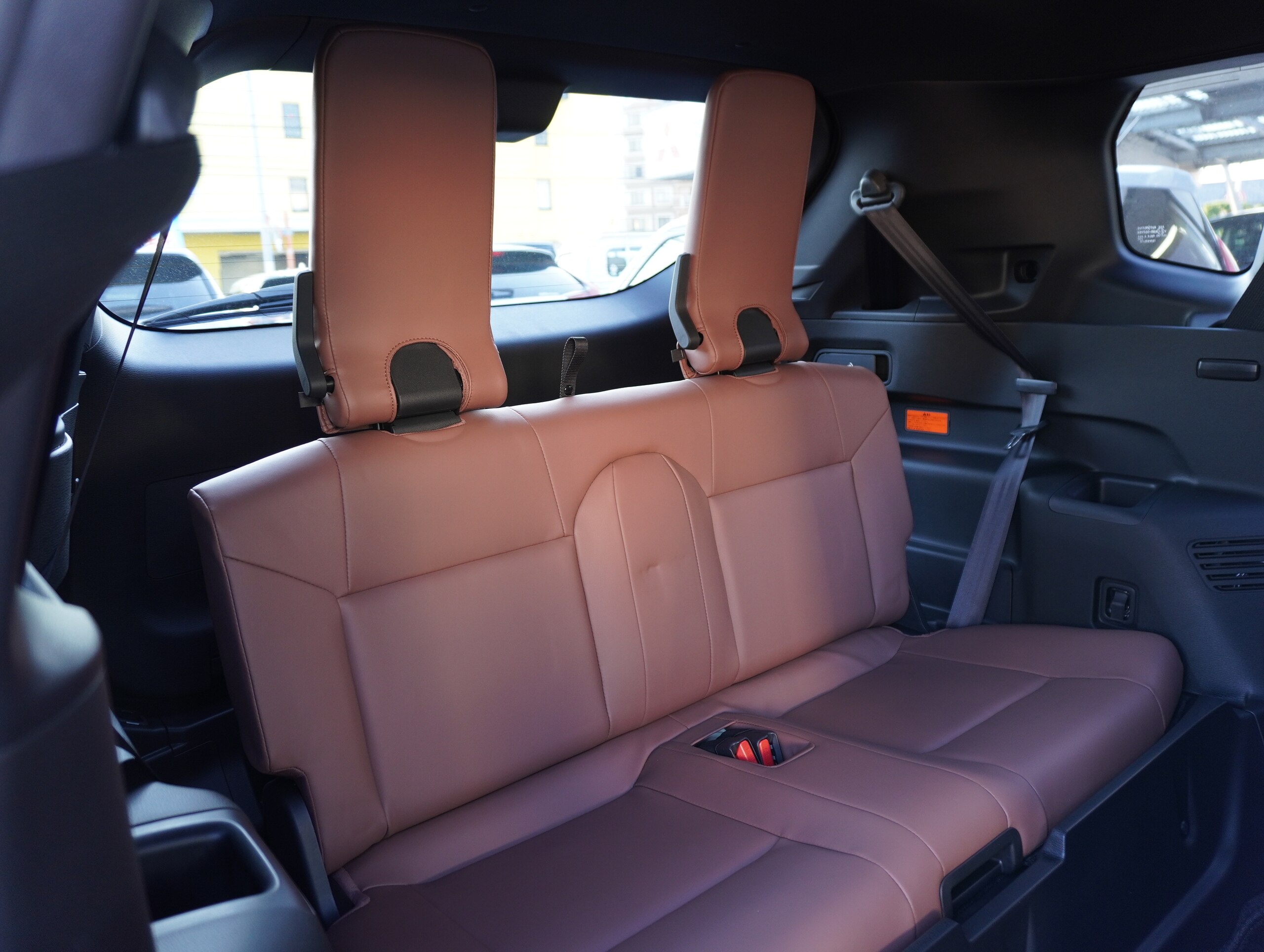 Mitsubishi Outlander PHEV 2.4 P Executive Package 4WD — photo 9