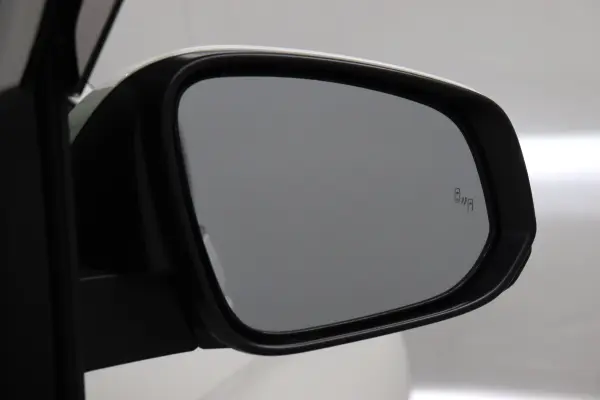 Toyota Noah 2.0 S-Z — photo 9