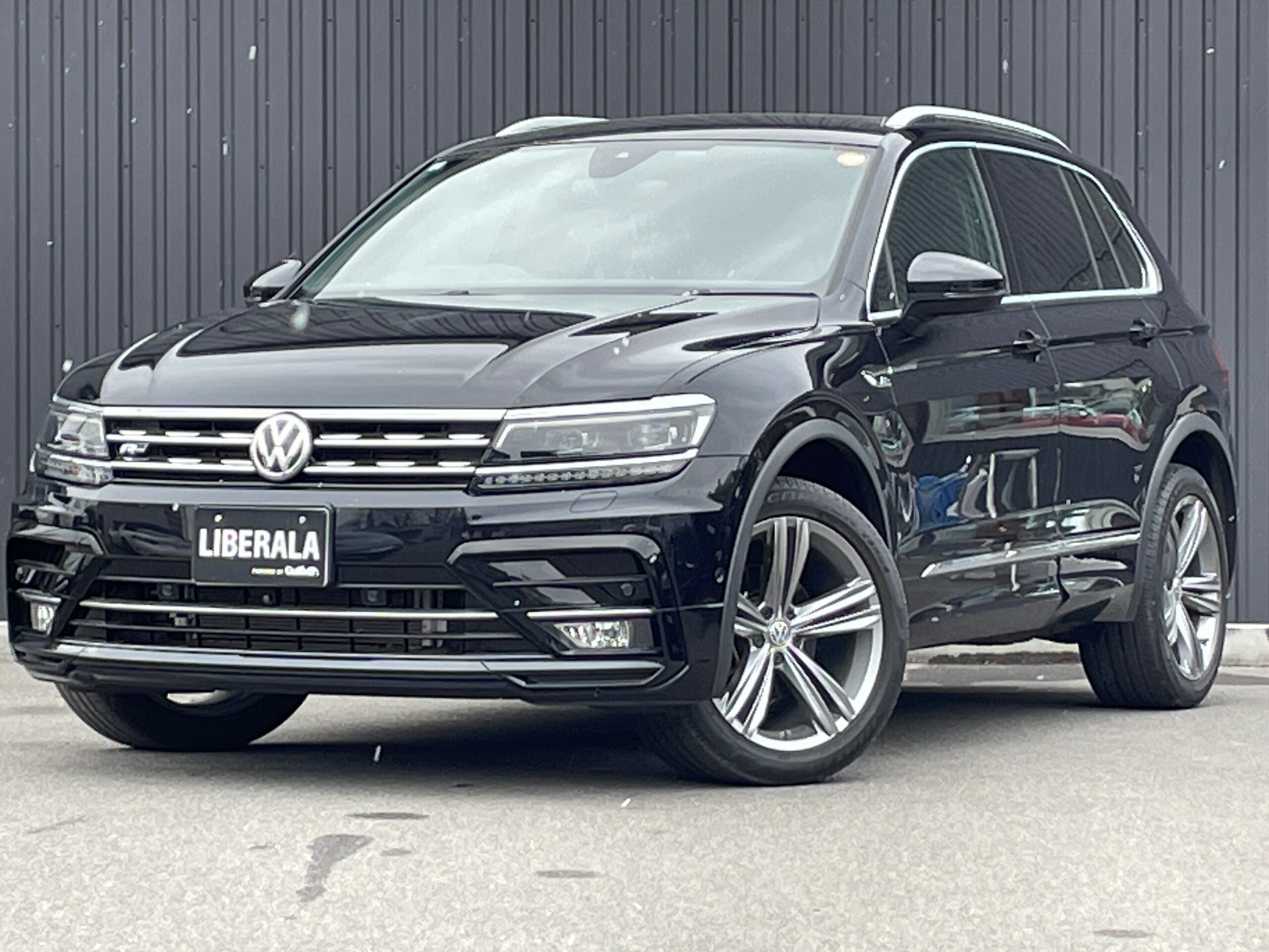 Volkswagen Tiguan TDI 4Motion R-Line Diesel Turbo 4WD — photo 8