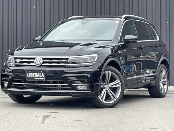Volkswagen Tiguan TDI 4Motion R-Line Diesel Turbo 4WD Genuine M-Navi Full-Seg 360 Camera ETC Parking Assist Lane Keep Assist Black Leather Seats Driver Power Seat Seat Heater Power Tailgate ACC Auto Hold Genuine Floor Mats Genuine 19AW (Black) — photo 8