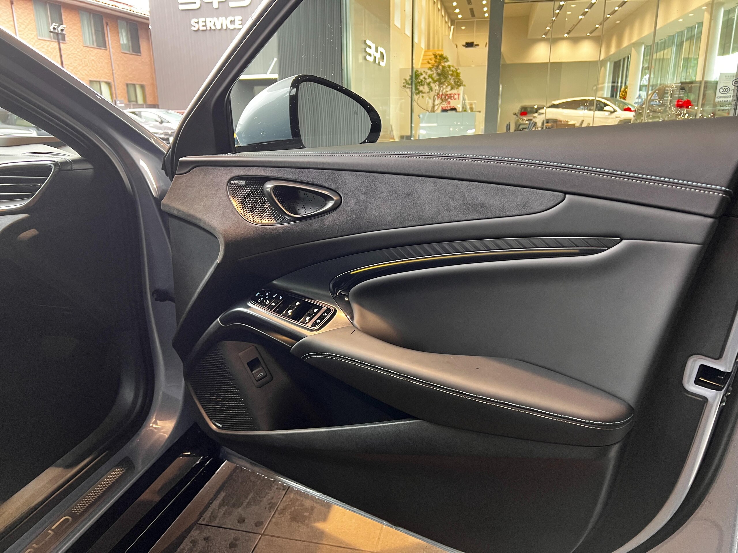 BYD Seal Base Model — photo 9