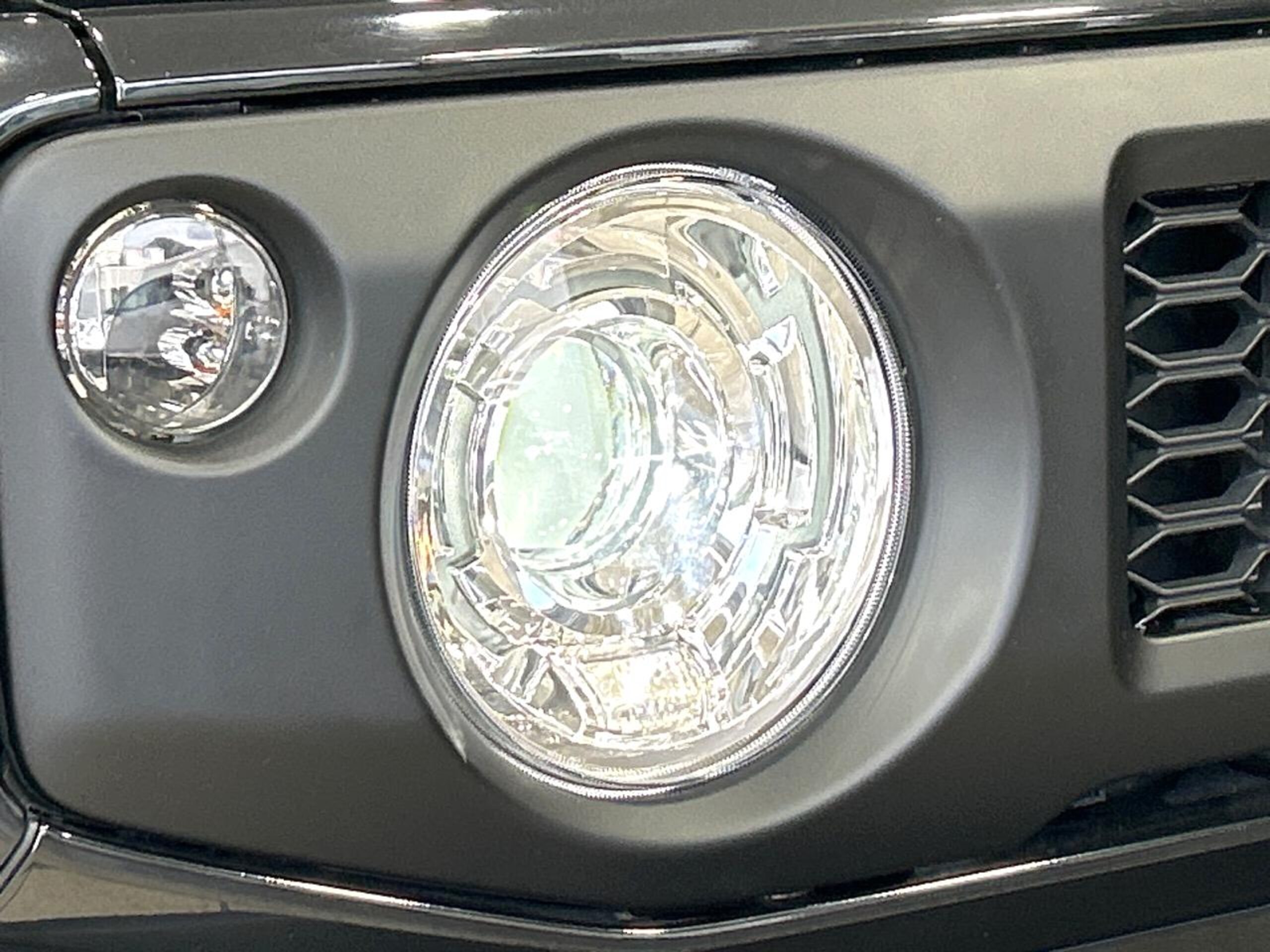 Suzuki Jimny Sierra 1.5 JC 4WD — photo 8