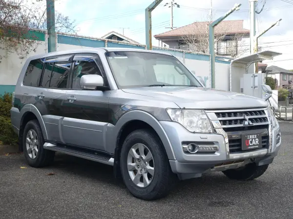 2015 Mitsubishi Pajero — photo 8 | Tuminion Kenya