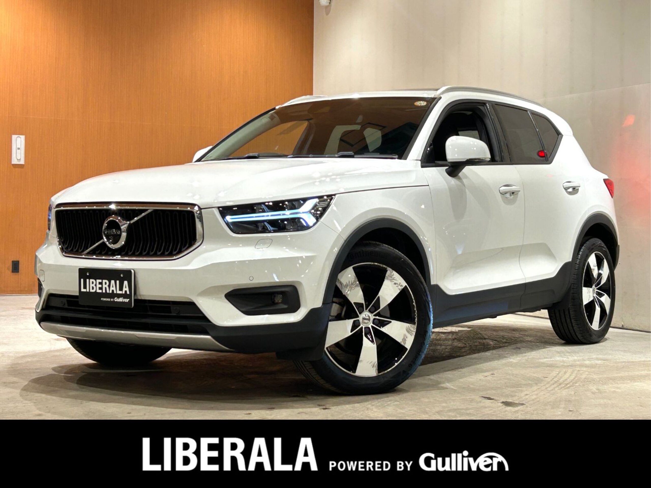 Volvo XC40 T4 AWD Momentum