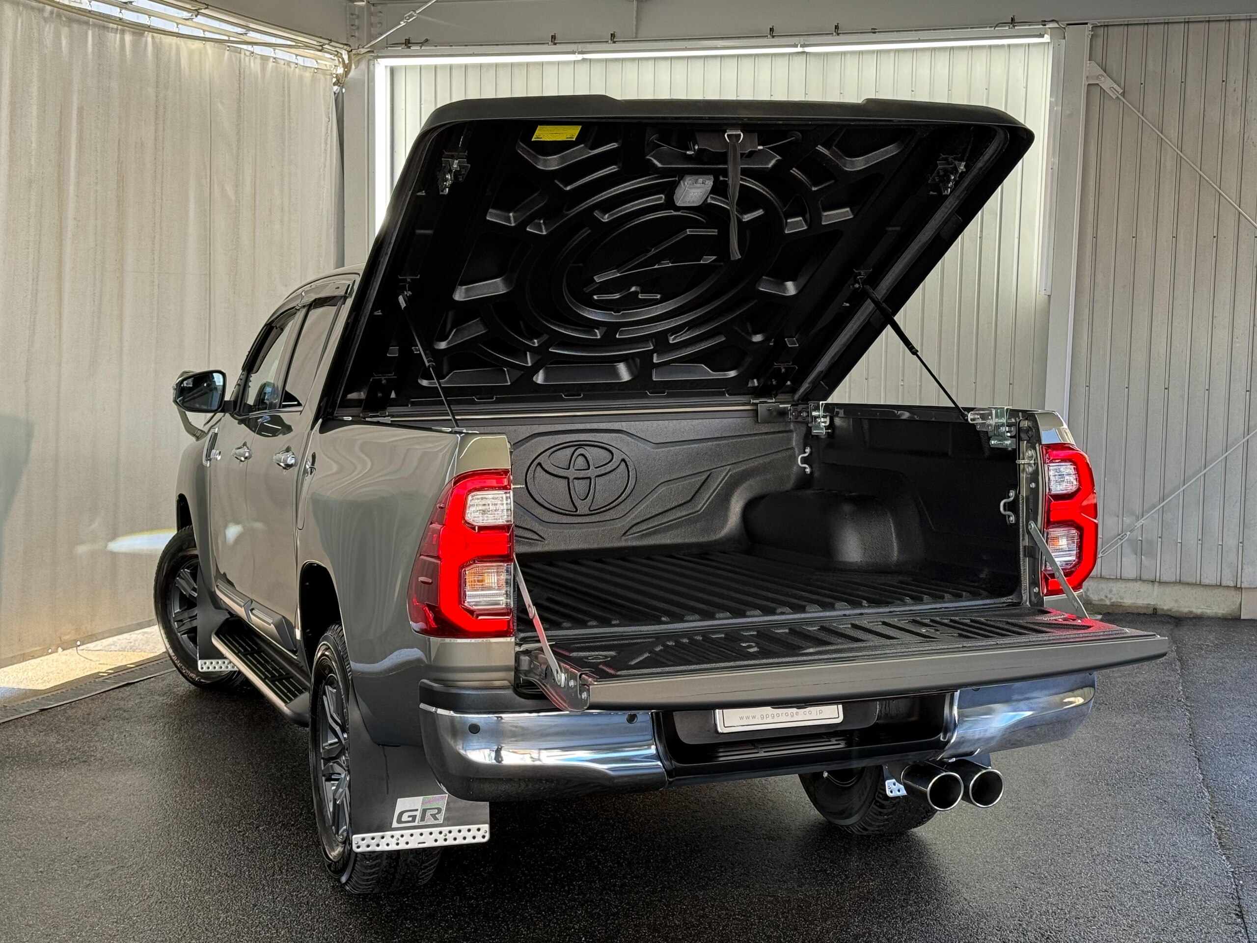 Toyota Hilux 2.4 Z Diesel Turbo 4WD — photo 8