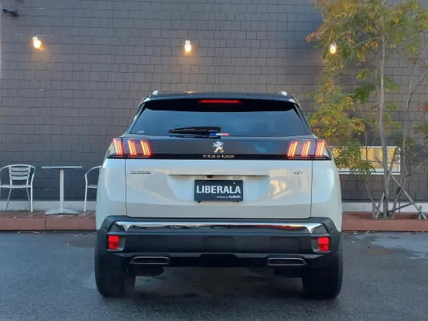 Peugeot 3008 GT BlueHDi Diesel Turbo MC Late Model Glass Sunroof Apple CarPlay Dealer Option Navigation/Full-Seg TV Half Leather/Alcantara Seats Driver's Memory Power Seat Seat Heater Foot Trunk Opener (Nacre White) — photo 8