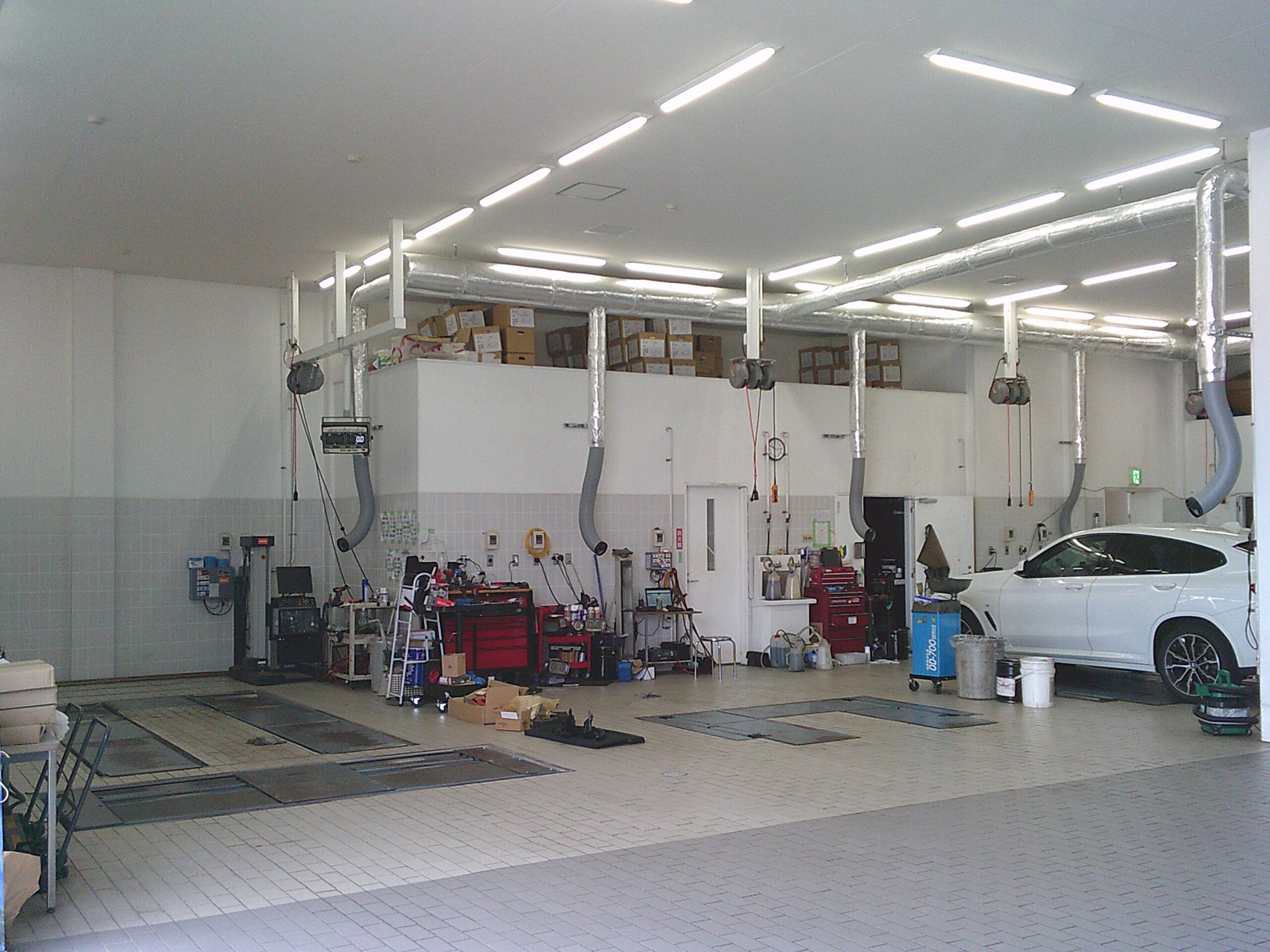 2023 Bmw 3 Series — photo 2