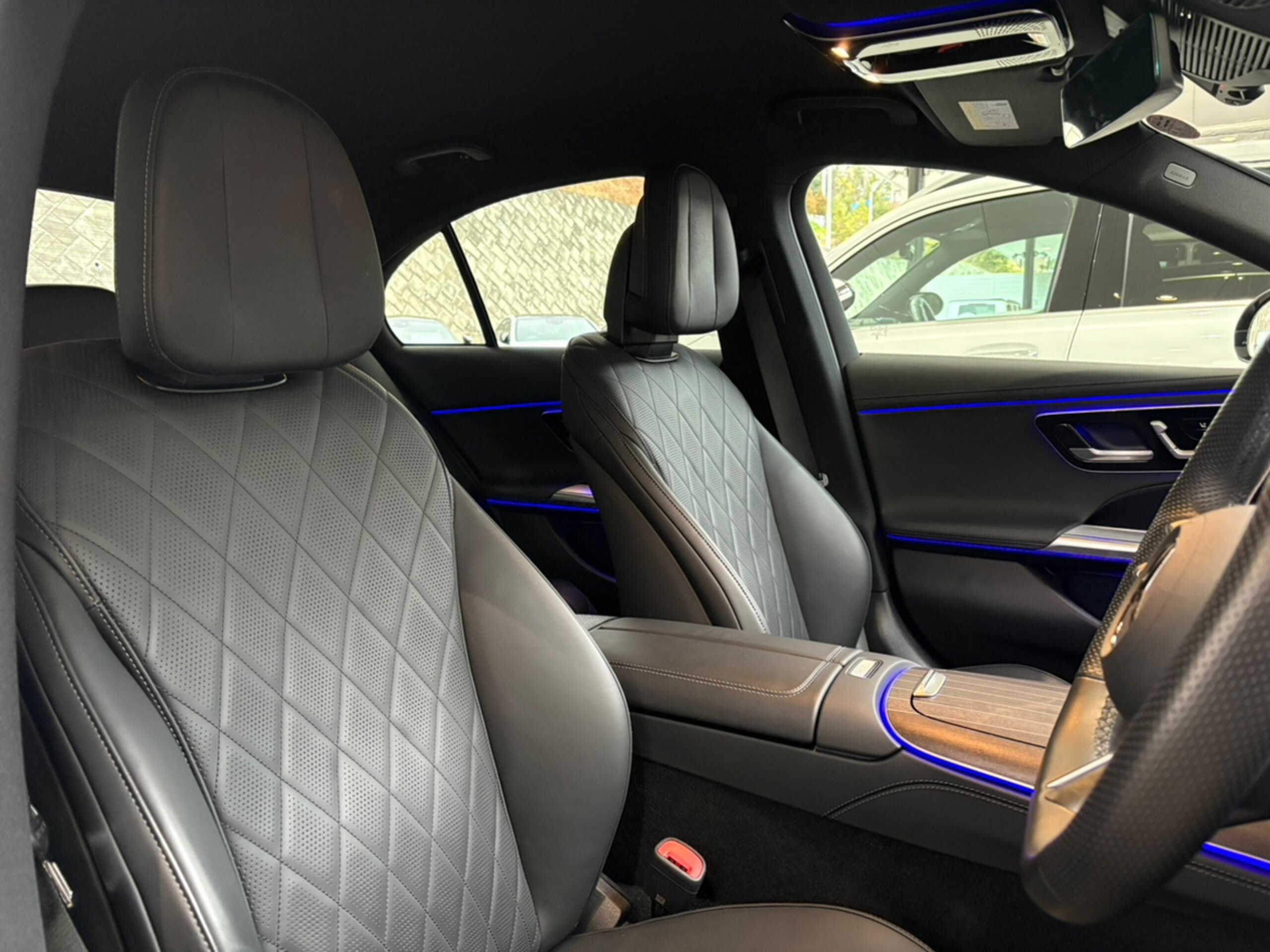 Mercedes-Benz E-Class E350 e Sport Edition Star Drivers Package — photo 9
