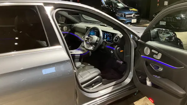 Mercedes-Benz E-Class E220d Sport (ISG equipped model) Diesel Turbo MP202301 Selenite Grey Panoramic Sliding Roof Head-Up Display Air Balance Package AMG Line Interior Burmester Surround Sound System AGILITY CONTROL (Selenite Grey) — photo 7