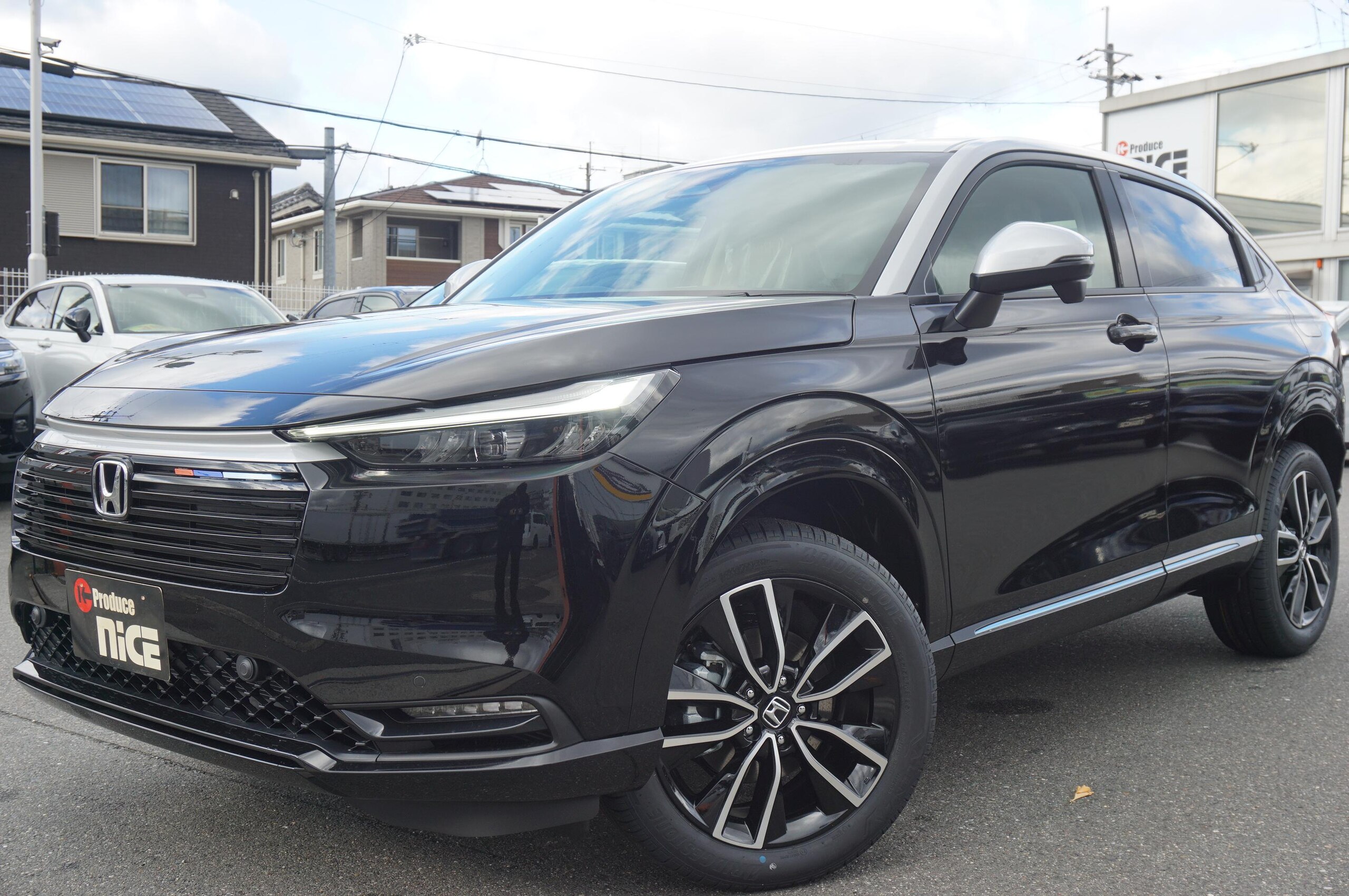 2025 Honda Vezel — photo 2