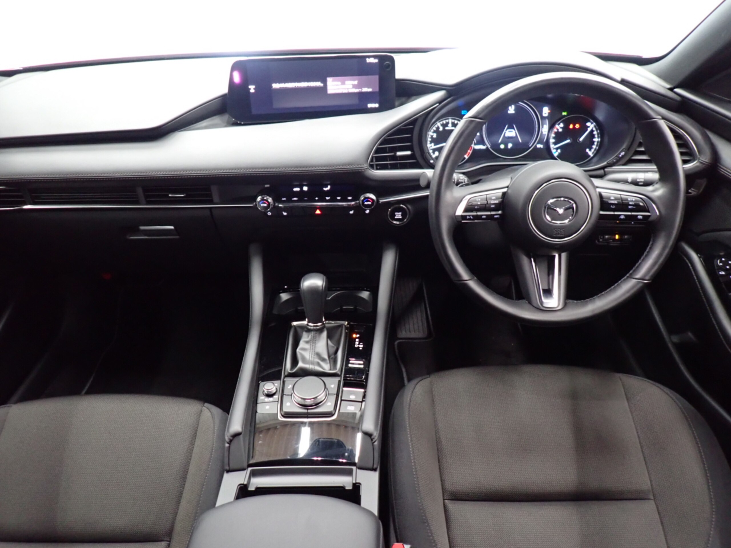 Mazda MAZDA3 Fastback 2.0 20S Proactive Touring Selection — photo 8