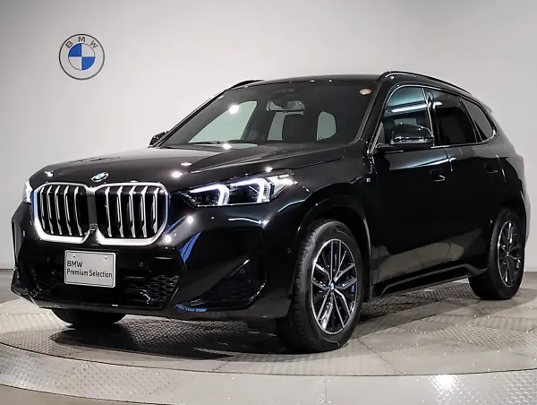 BMW X1 xDrive20d M Sport DCT Diesel Turbo 4WD 1 Owner Trade-in Half Leather Seat Heater Steering Heater Head-Up Display Curved Display Surround View Camera Obstacle Sensor Adaptive Cruise Control Paddle Shift Power Seat Power Tailgate (Black Sapphire Metallic) — thumbnail 1