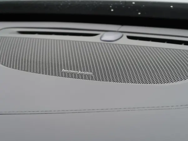 Volvo XC90 Ultimate B6 AWD 4WD Certified Used Car (Onyx Black Metallic) — photo 8