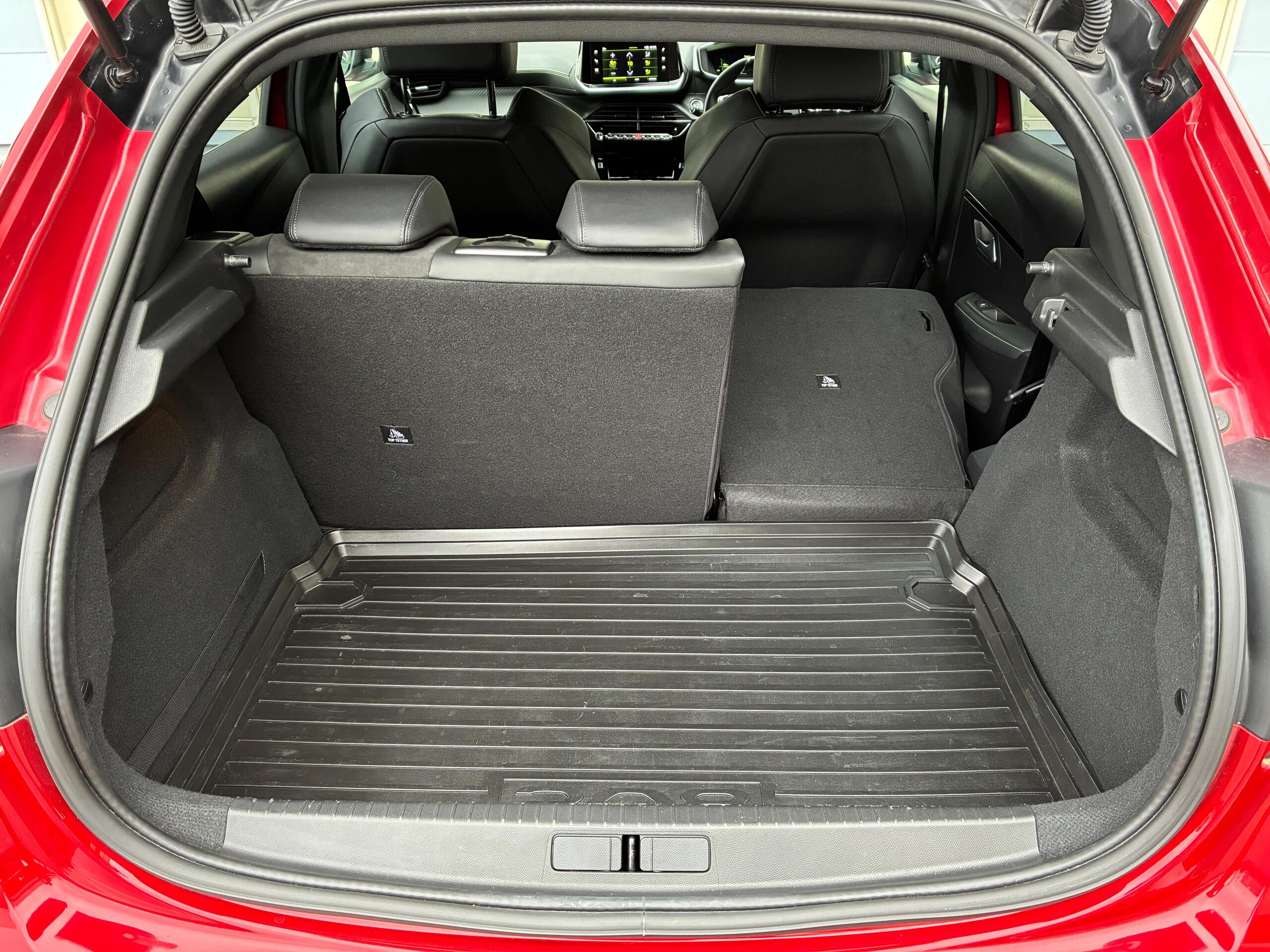 Peugeot 208GT Certified Used Car — photo 8