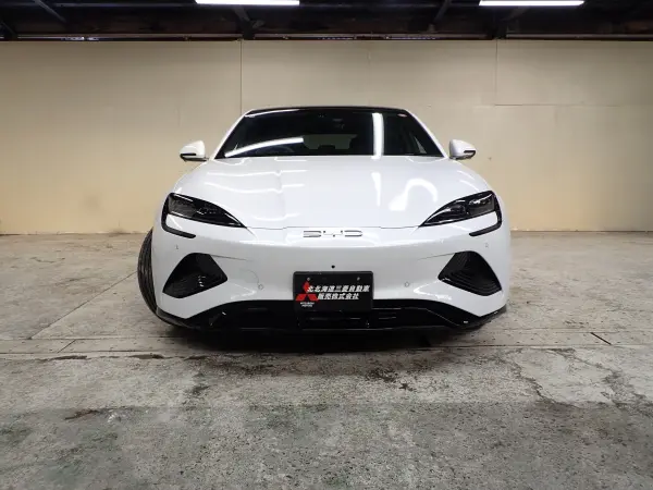 2024 Byd Seal — photo 3