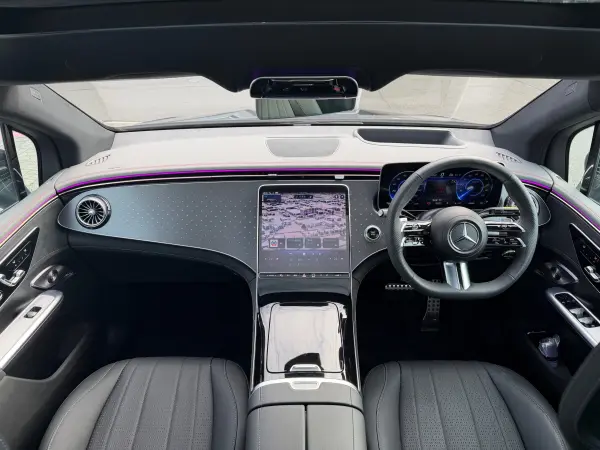 2024 Mercedes Amg C Class — photo 2