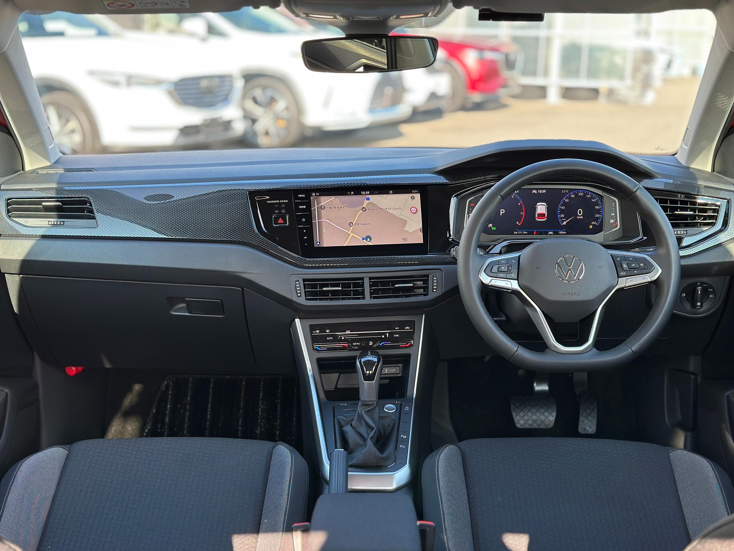 Volkswagen Polo TSI Active with DiscoverPro Package, Technology Package, Navigation, ETC2.0, Front/Rear Dashcam, Wireless Charger, Parking Assist, Adaptive Cruise Control, Genuine Floor Mats, Manufacturer Warranty (Kings Red Metallic) — photo 7