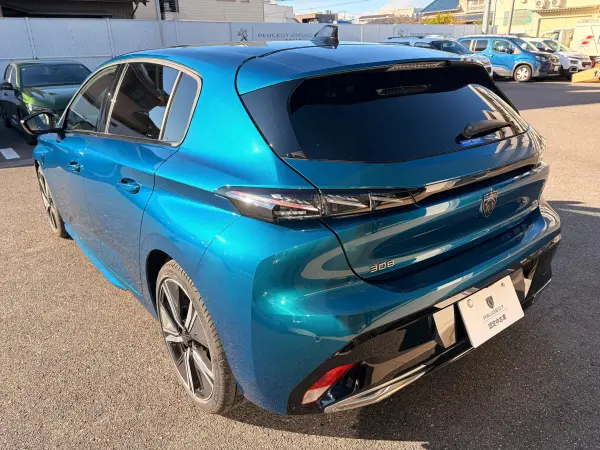 2025 Peugeot 308 — photo 3