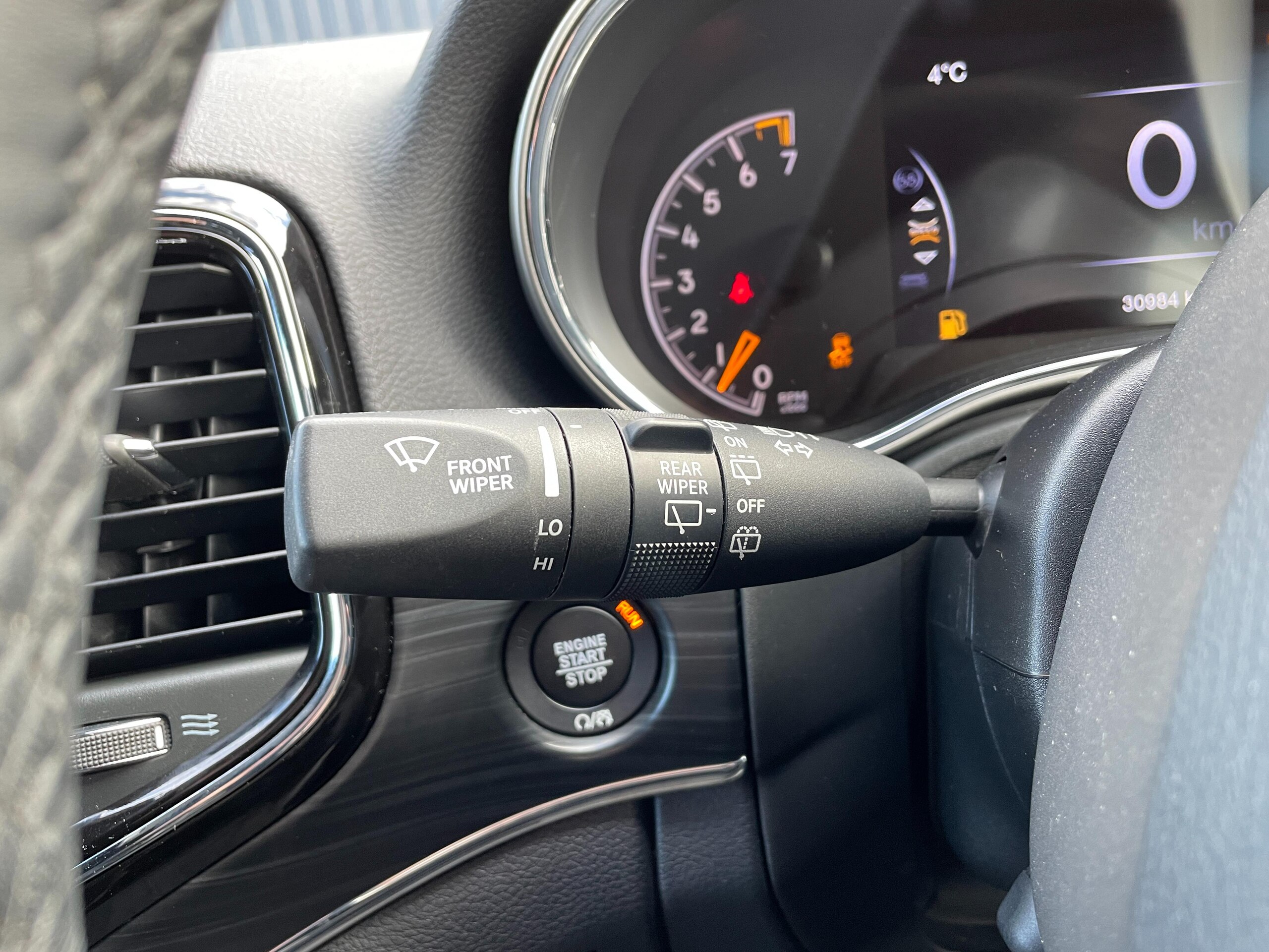 Jeep Grand Cherokee Limited 4WD — photo 7