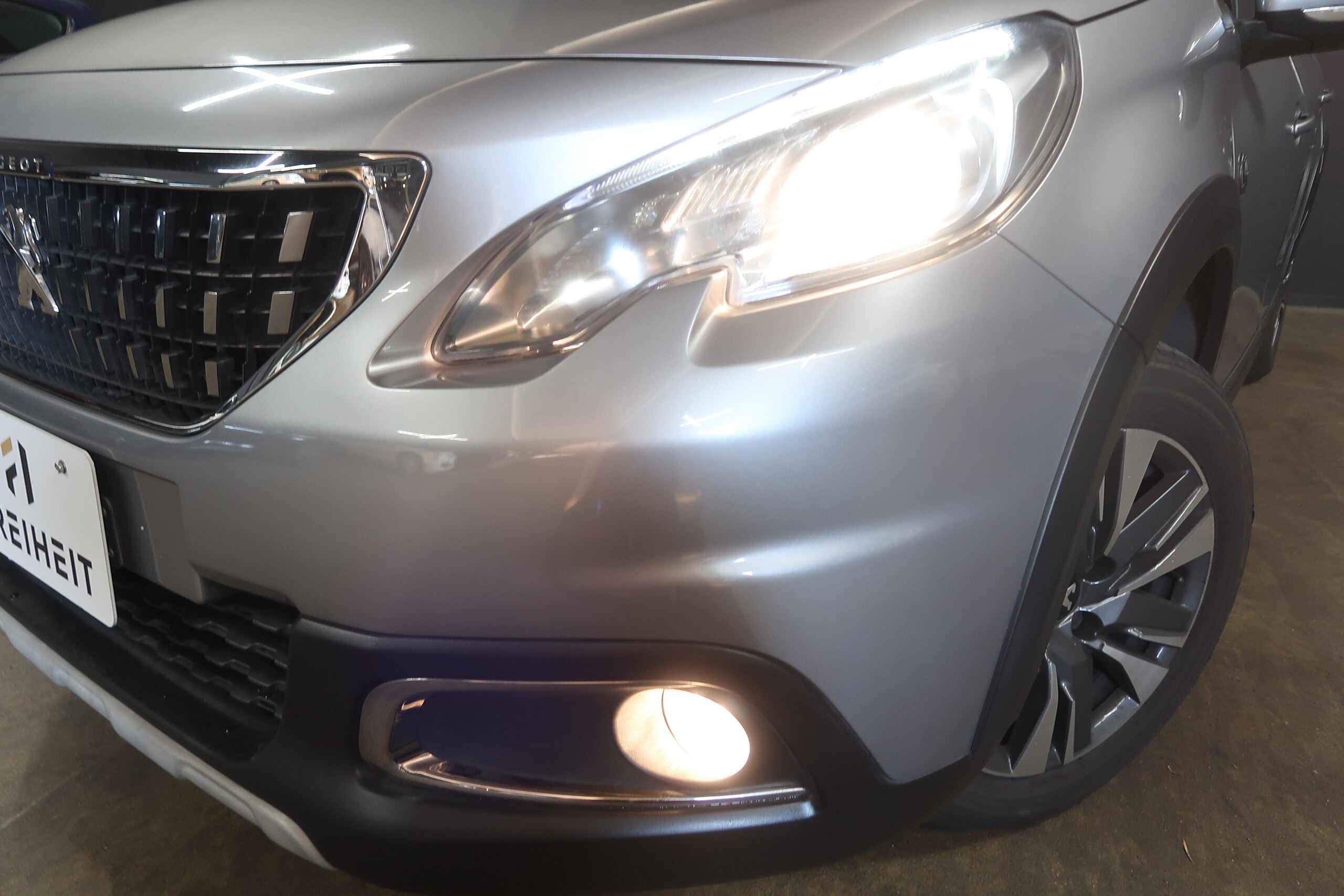 Peugeot 2008 Cross City — photo 8