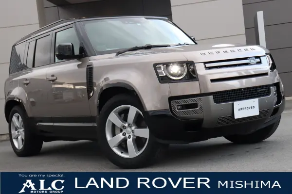 Land Rover Defender 110 X Dynamic SE 3.0L D300 Diesel Turbo 4WD — thumbnail 1