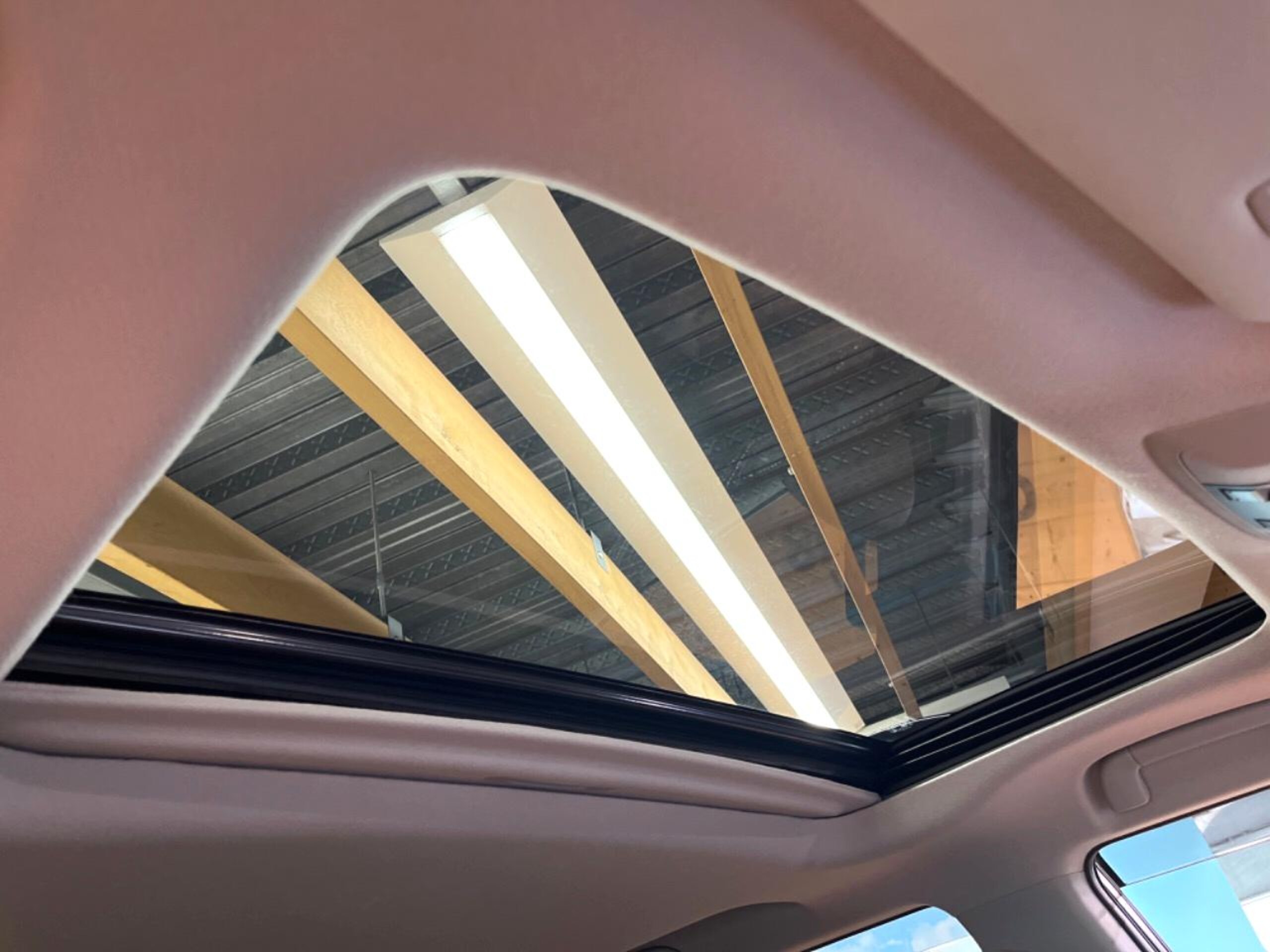 2022 Toyota Land Cruiser Prado — photo 3