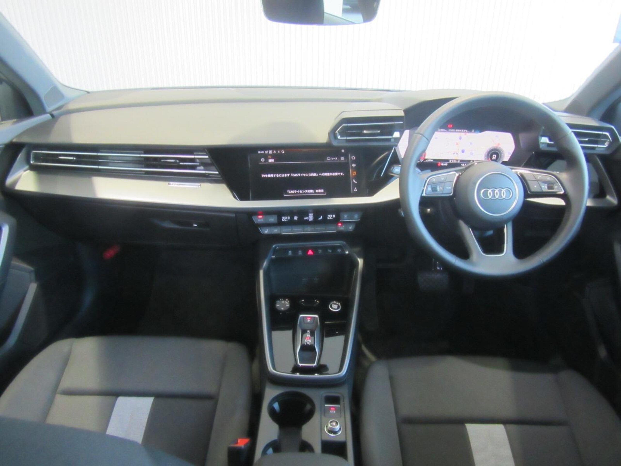 Audi A3 Sportback 30 TFSI Advanced — photo 7