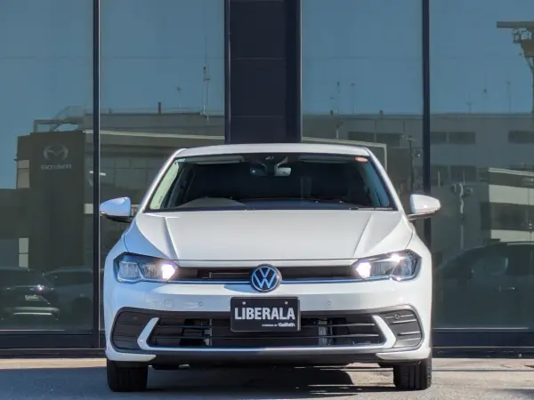 2025 Volkswagen Polo — photo 2