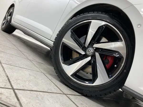 Volkswagen Polo GTI Technology Package Safety Package Digital Meter ACC Navigation Backup Camera Wireless Charger LED Headlights Front Assist Certified Used Car (Pure White) — photo 8