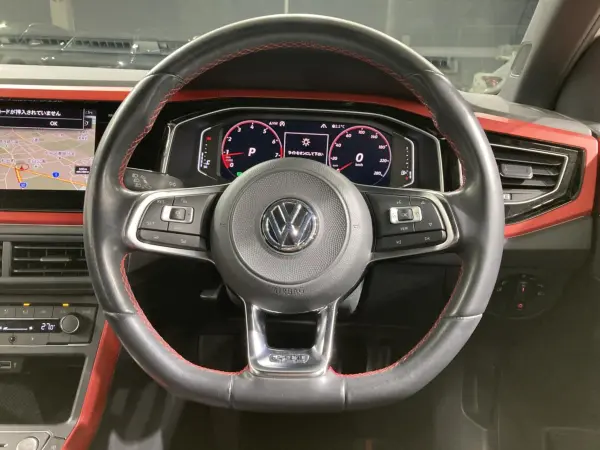 2019 Volkswagen Polo — photo 3