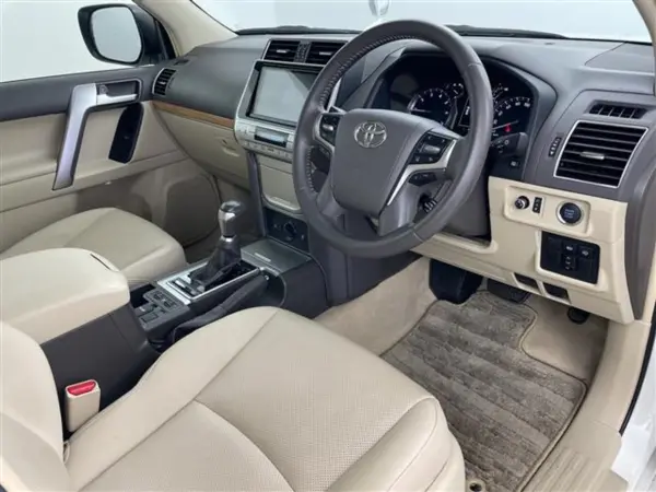 Toyota Land Cruiser Prado 2.7 TX L Package 4WD — photo 7