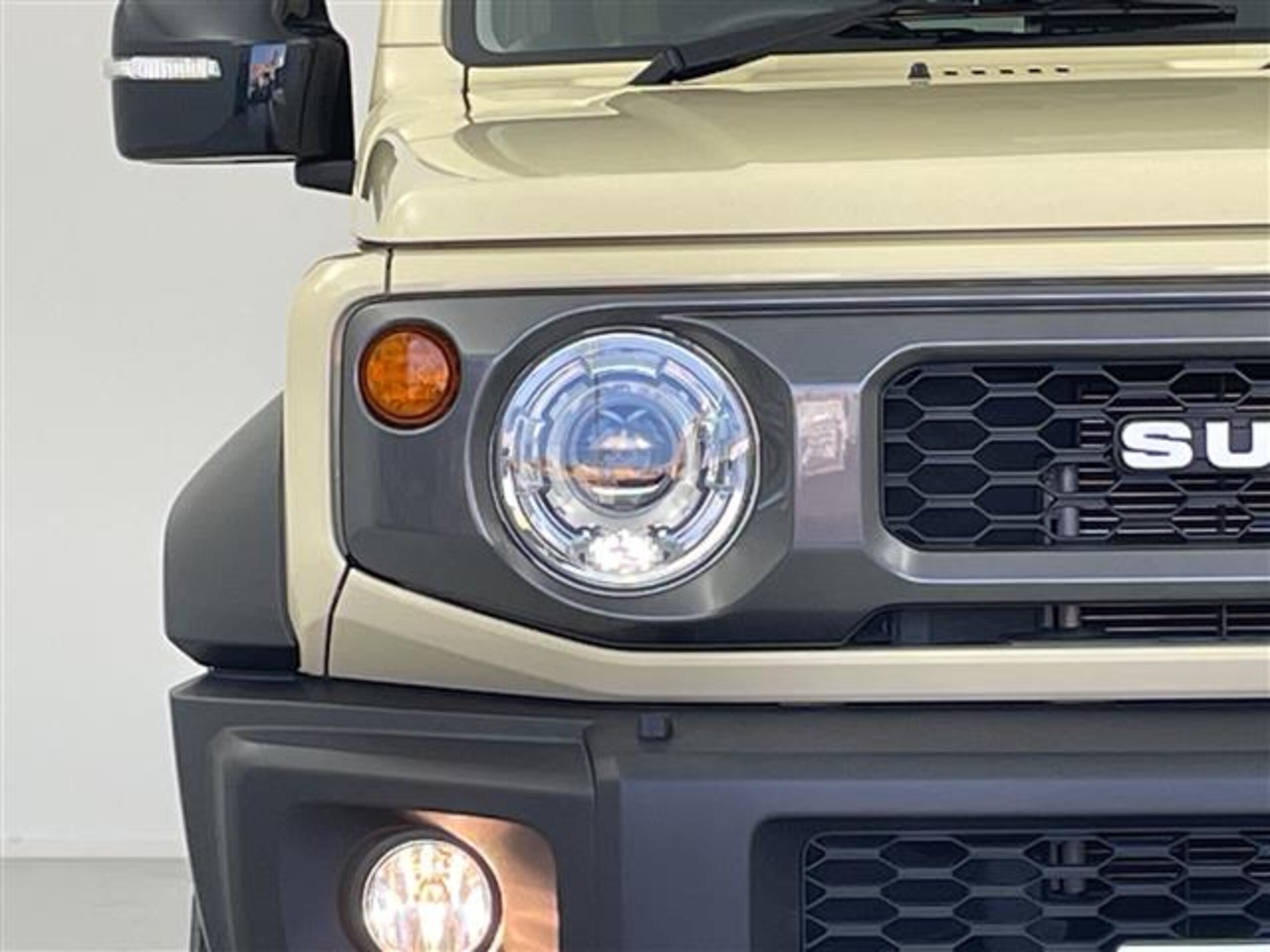 Suzuki Jimny Sierra 1.5 JC 4WD — photo 8