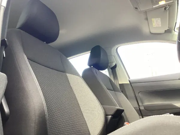 Volkswagen Polo TSI Active — photo 9