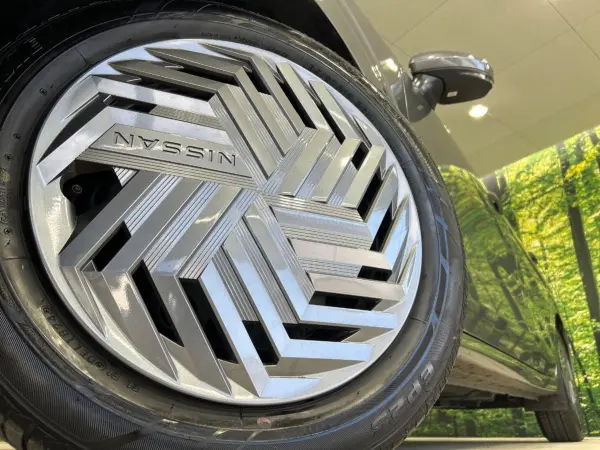 Nissan Note 1.2 X Navigation Non-Smoking Car Emergency Brake Backup Camera Bluetooth ETC LED Lamps Electric Parking Intelligent Key (Dark Metal Grey (M)) — photo 8