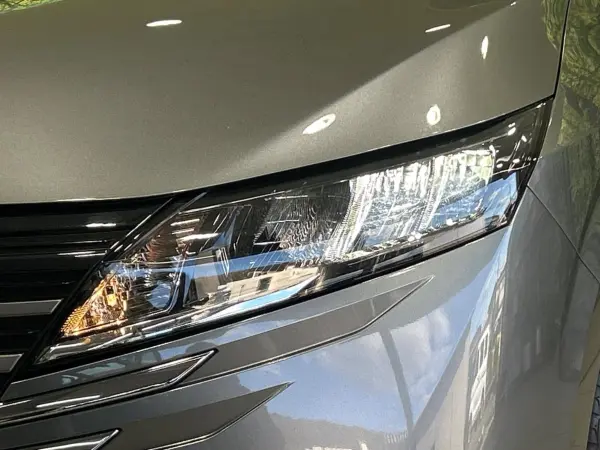 Nissan Note 1.2 X Navigation Non-Smoking Car Emergency Brake Backup Camera Bluetooth ETC LED Lamps Electric Parking Intelligent Key (Dark Metal Grey (M)) — photo 9