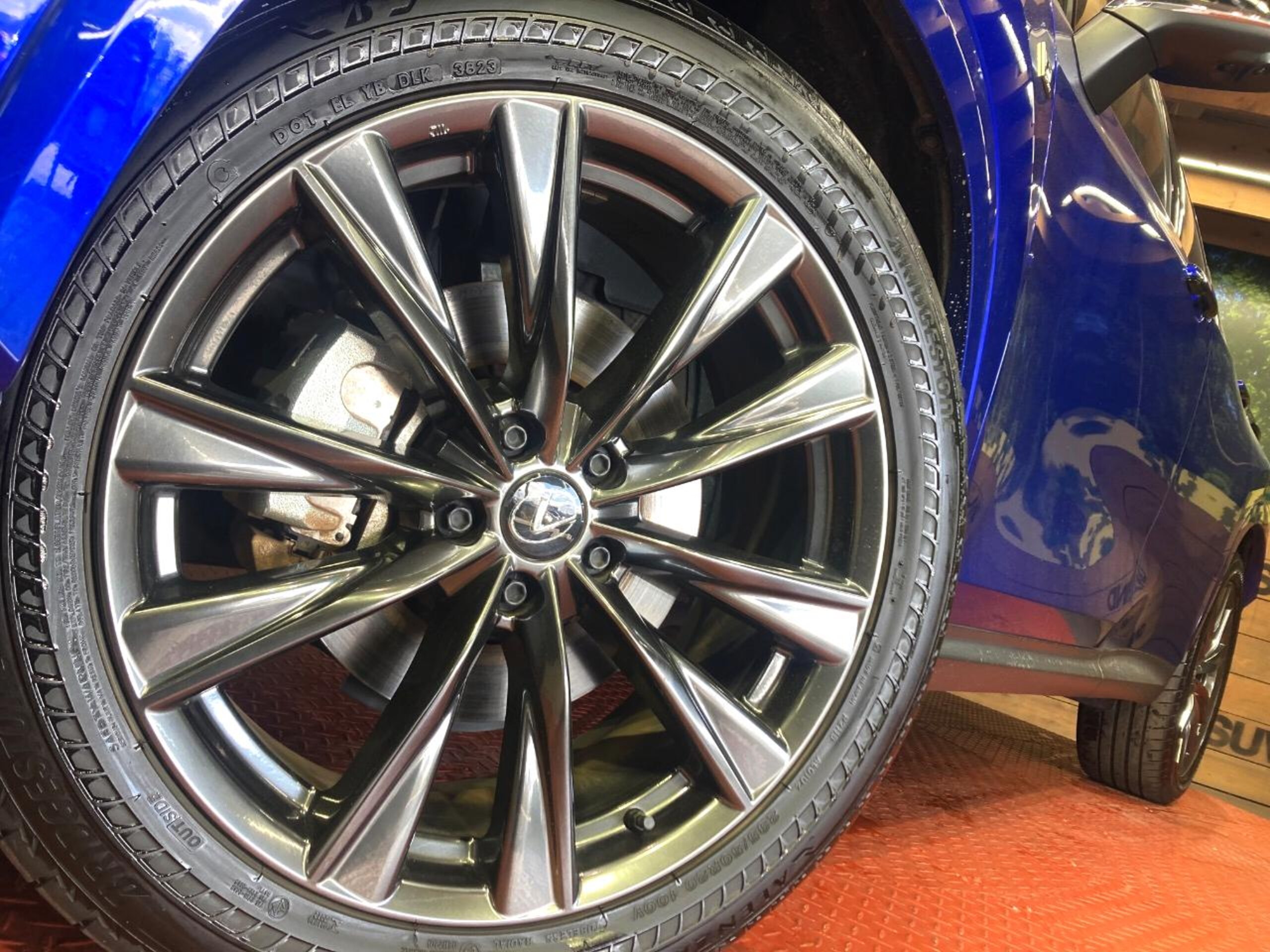 Lexus NX 350h F Sport — photo 9