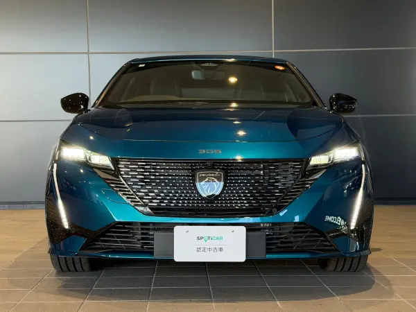 2025 Peugeot 308 — photo 2