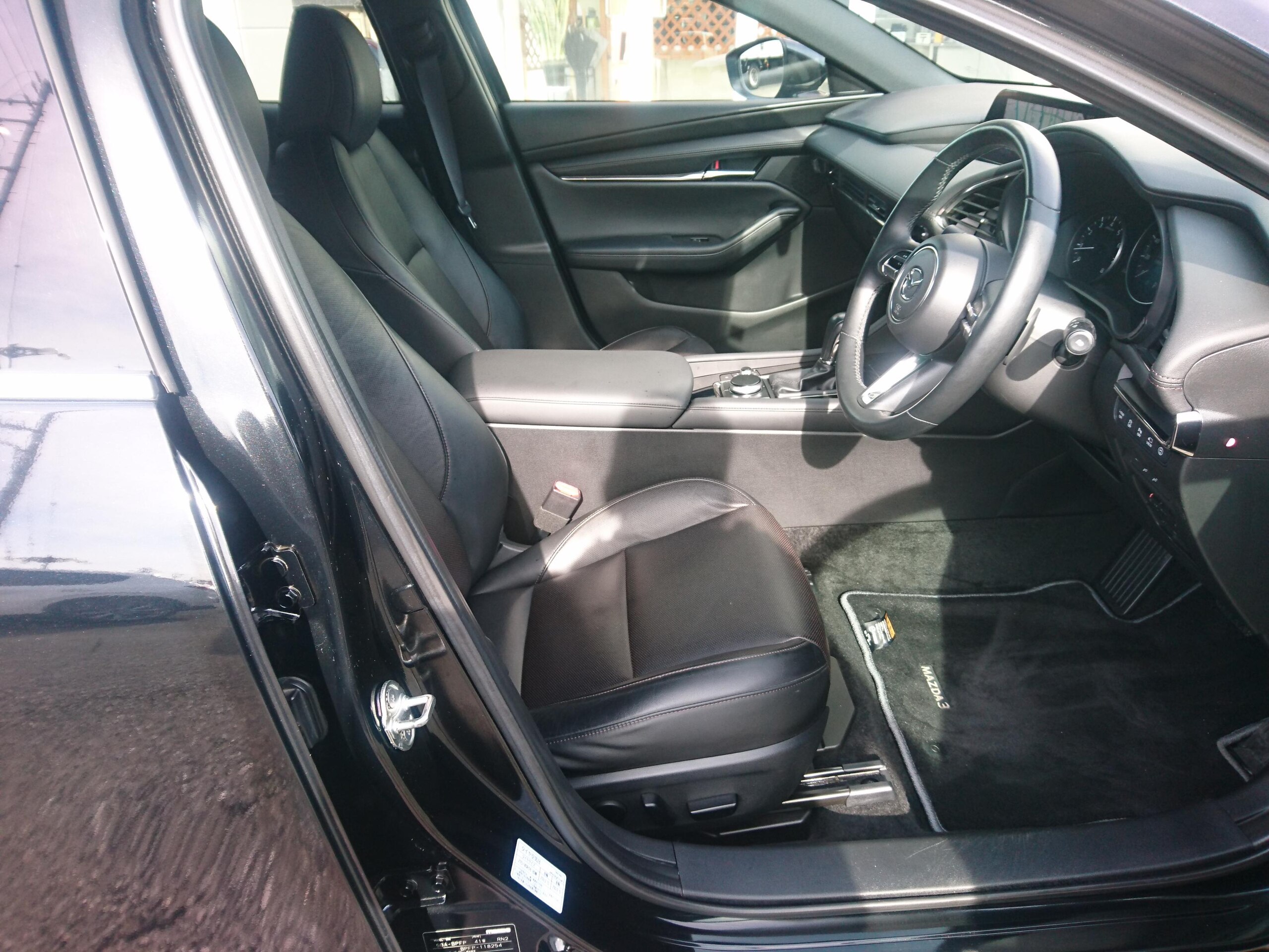 Mazda MAZDA3 Fastback 2.0 20S L Package — photo 8