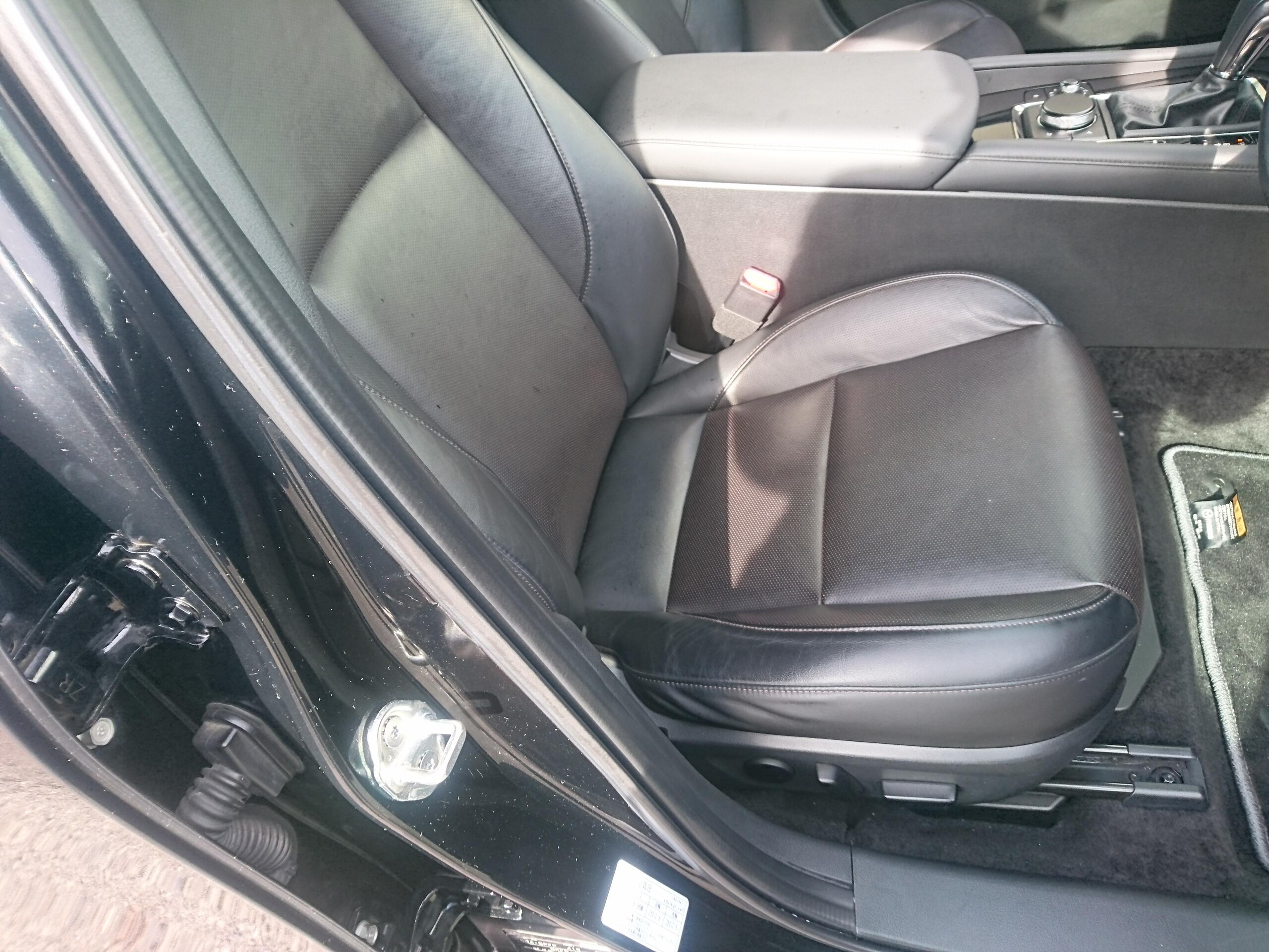 Mazda MAZDA3 Fastback 2.0 20S L Package — photo 9