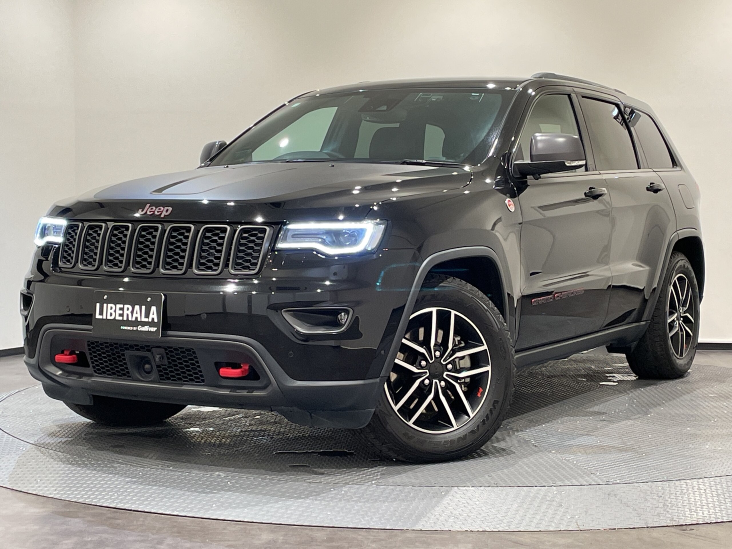 Jeep Grand Cherokee Trailhawk 4WD — photo 8