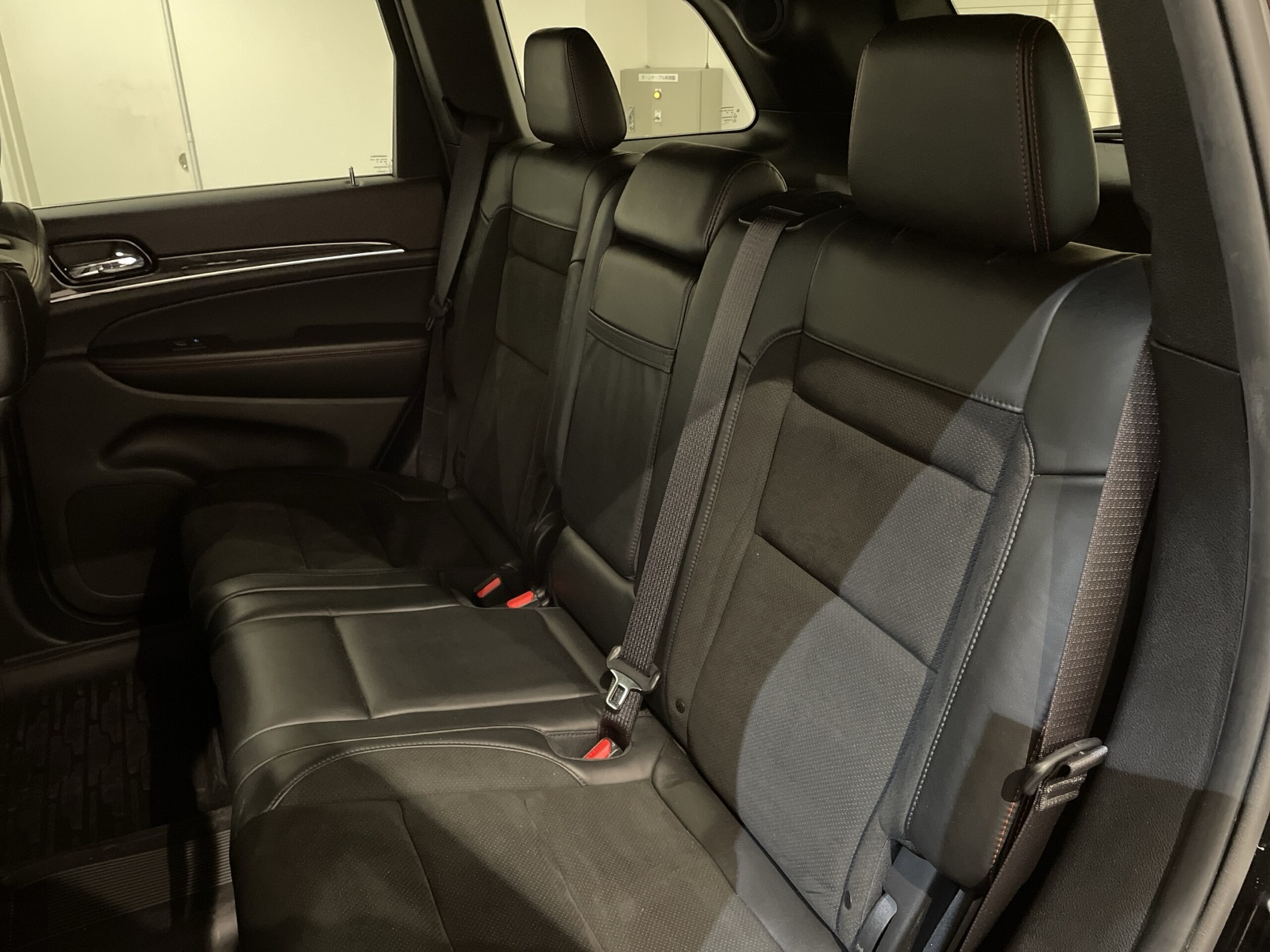 Jeep Grand Cherokee Trailhawk 4WD — photo 7