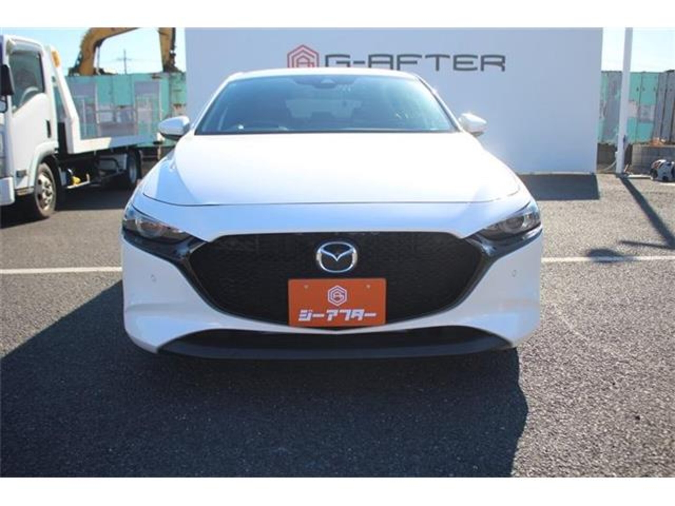 Mazda MAZDA3 Fastback 2.0 20S Burgundy Selection — photo 9