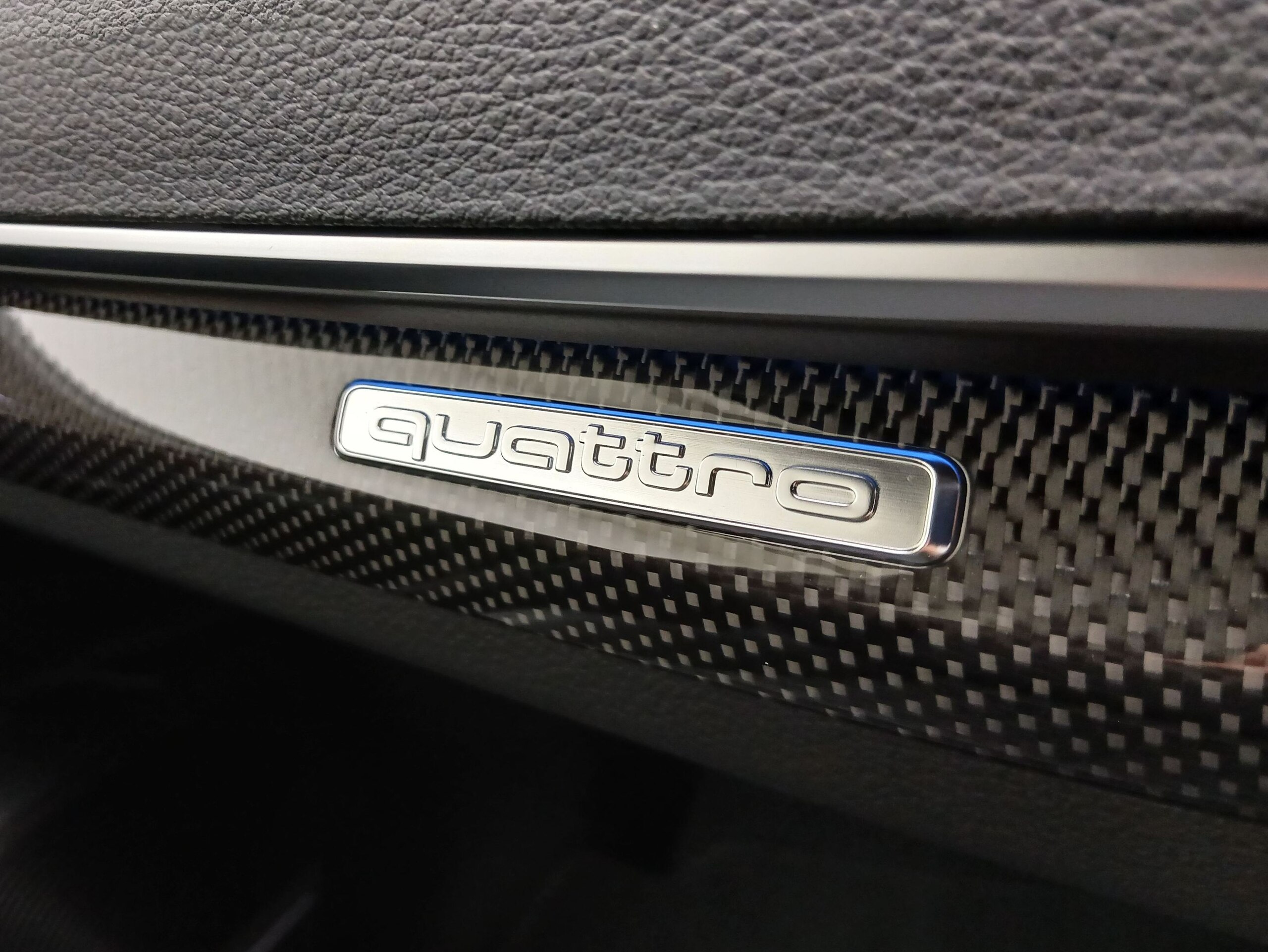 Audi SQ5 3.0 4WD — photo 7