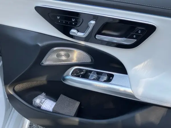 Mercedes-Benz E-Class Wagon E200 Avantgarde AMG Line Package (with ISG) MP202401 Demo Car AMG Line Leather Exclusive Advanced Package Digital Interior Package Panoramic Sliding Roof Seat Ventilation Burmester Surround Radar Safety (Opalith White) — photo 8