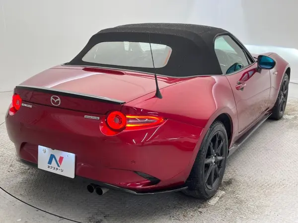 Mazda Roadster 1.5 S Special Package Mazdaspeed Full Aero 6-Speed Manual Mazda Connect Back Camera Blind Spot Monitoring Drive Recorder (Soul Red Crystal Metallic) — photo 7