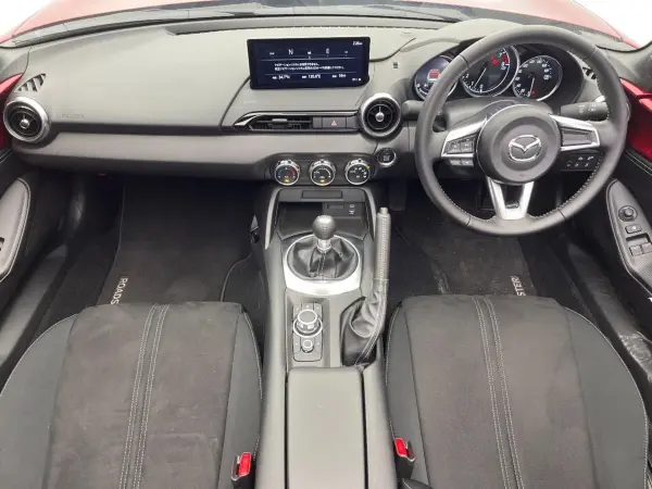 2025 Mazda Roadster — photo 2