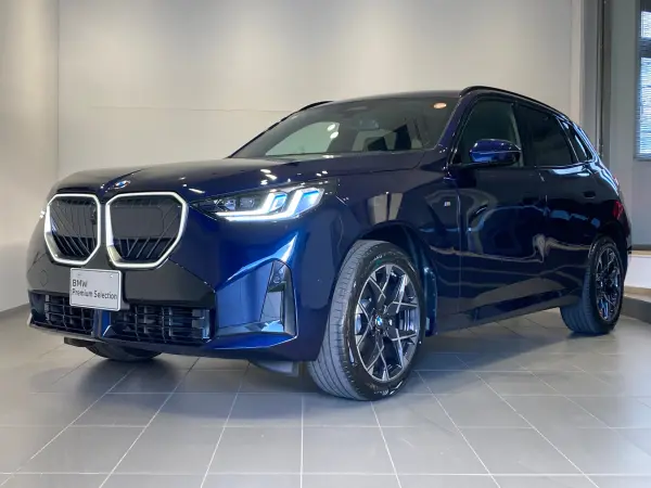 BMW X3 20d xDrive M Sport Diesel Turbo 4WD Former Company Demo Rental Individual Color: Tanzanite Blue Panorama Roof Comfort Package Seat Heater & Air Conditioner Steering Wheel Heater Harman Kardon Speakers Head-Up Display Surround View Camera (Tanzanite Blue)