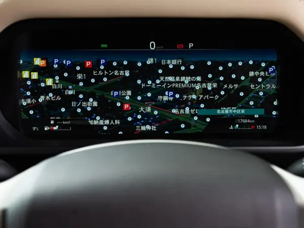 Land Rover Defender 110 S 3.0L D300 Diesel Turbo 4WD Certified Used Car Genuine 19-inch Black Wheels Adaptive Cruise Control Fixed Side Steps 3D Surround Camera TFT Meter Seat Heaters LED Headlights Keyless Entry ETC (Fuji White (Solid)) — photo 8