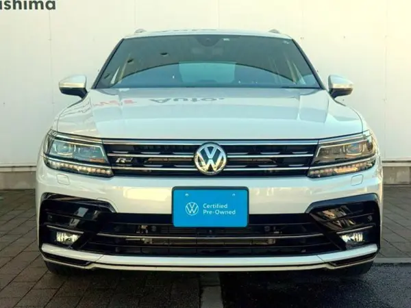 2020 Volkswagen Tiguan — photo 3